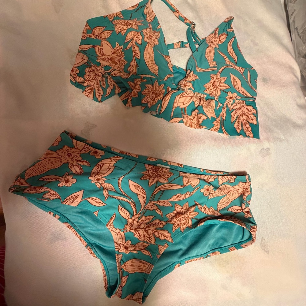 Time and Tru Teal and Peach Floral Bikini Set